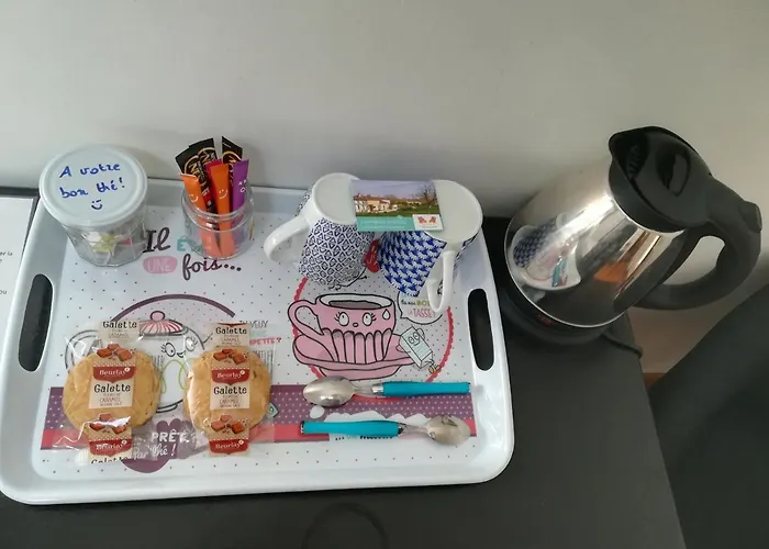 Les Marmottes Charentaises Bed and breakfast